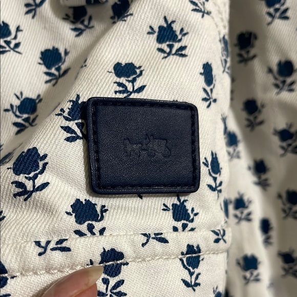 COACH Women's White and Blue Jacket - Picture 5 of 7